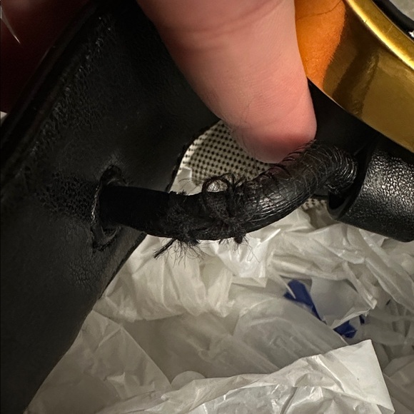 DONNA KARAN LAWRENCE BUCKET BAG BLACK W/GOLD HANDLE - Picture 13 of 13